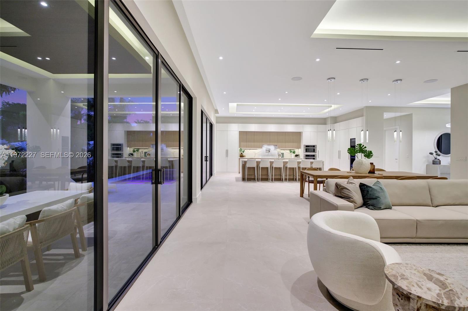 2709 NE 25th Ct Fort Lauderdale, FL 33305