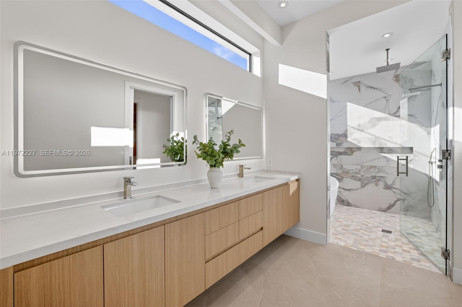 2709 NE 25th Ct Fort Lauderdale, FL 33305