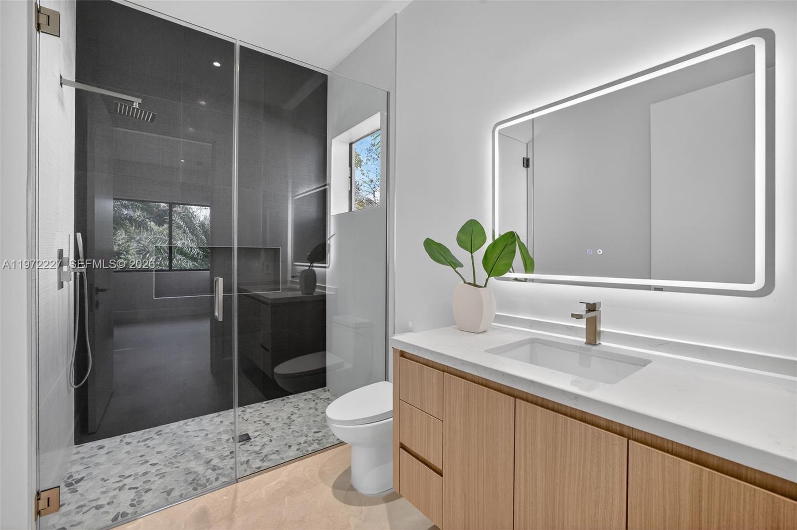 2709 NE 25th Ct Fort Lauderdale, FL 33305