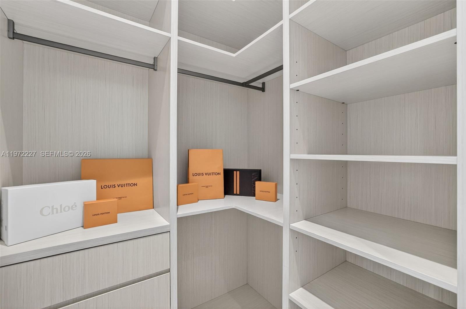 2709 NE 25th Ct Fort Lauderdale, FL 33305