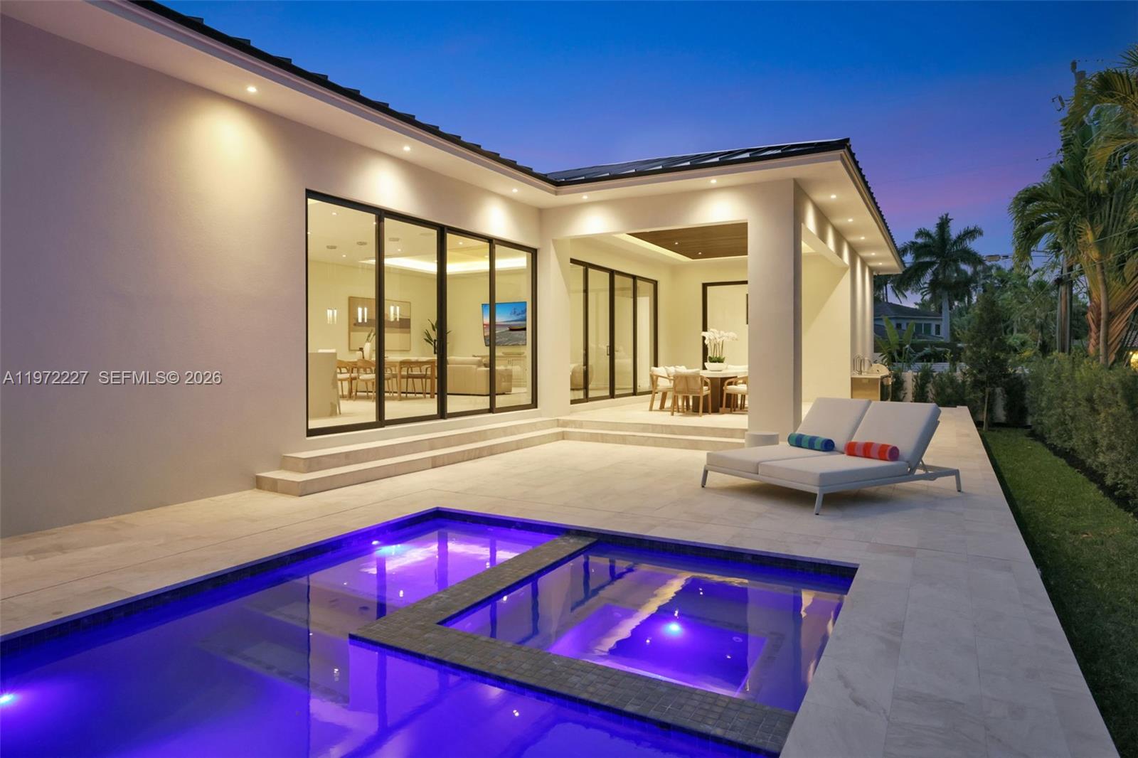 2709 NE 25th Ct Fort Lauderdale, FL 33305