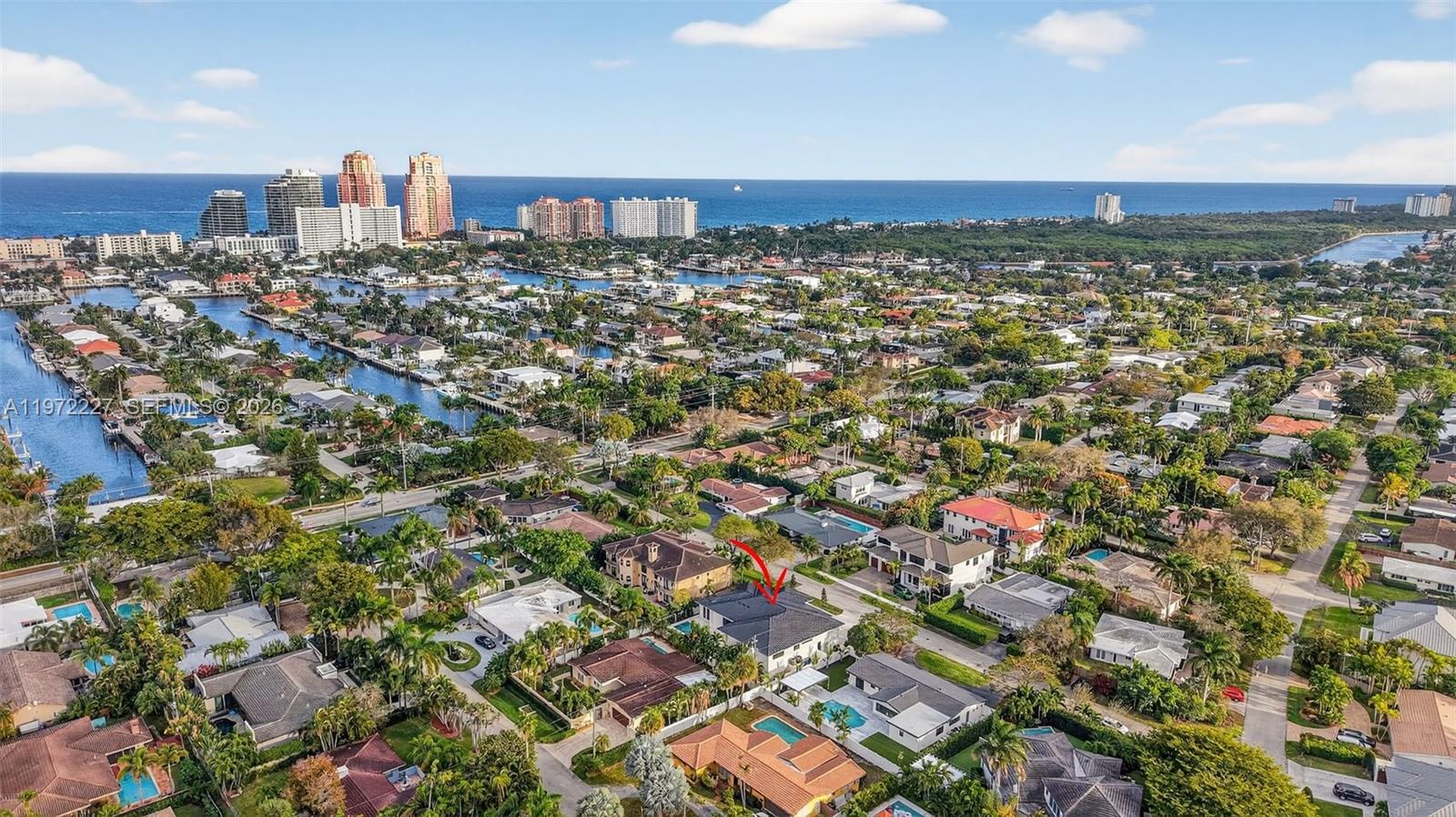 2709 NE 25th Ct Fort Lauderdale, FL 33305