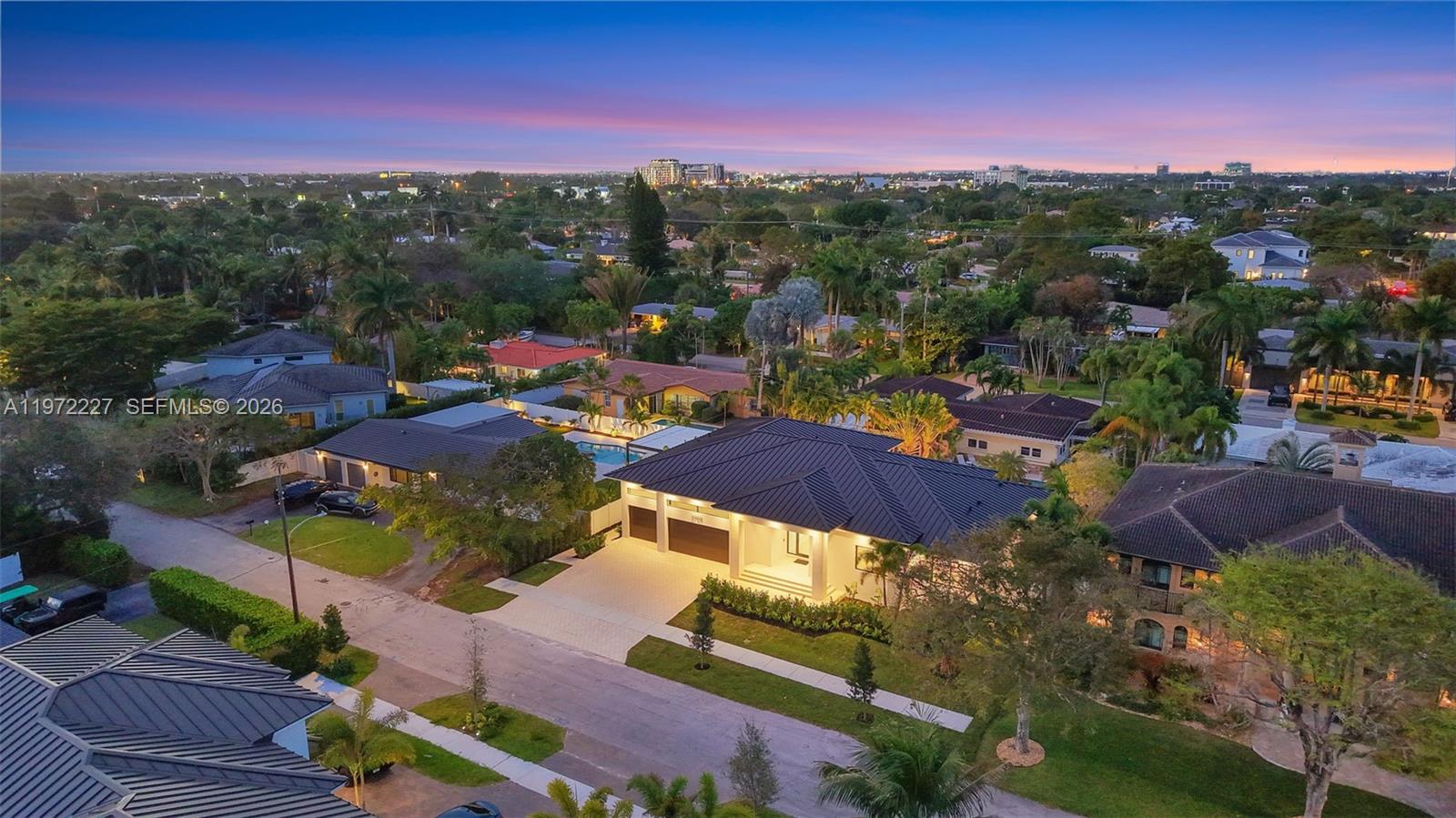 2709 NE 25th Ct Fort Lauderdale, FL 33305