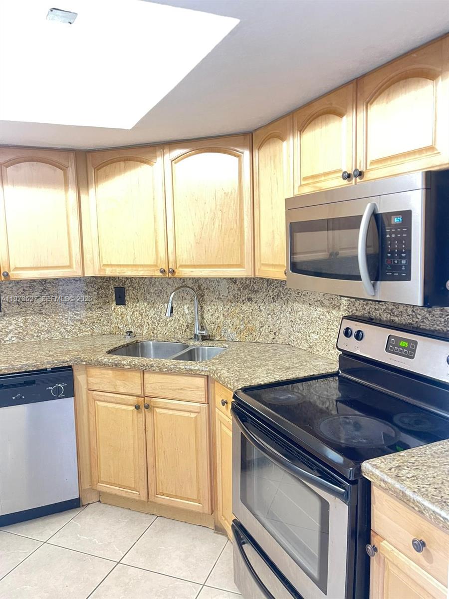 7410 SW 82nd St #K202 Miami, FL 33143