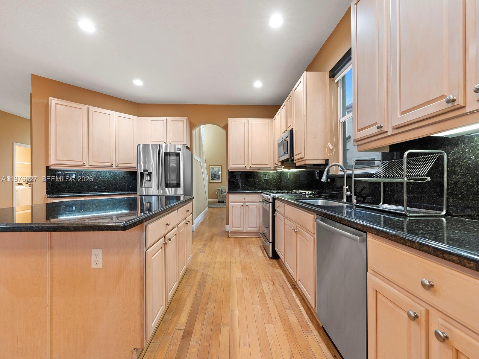 1104 NW 139th Ave Pembroke Pines, FL 33028