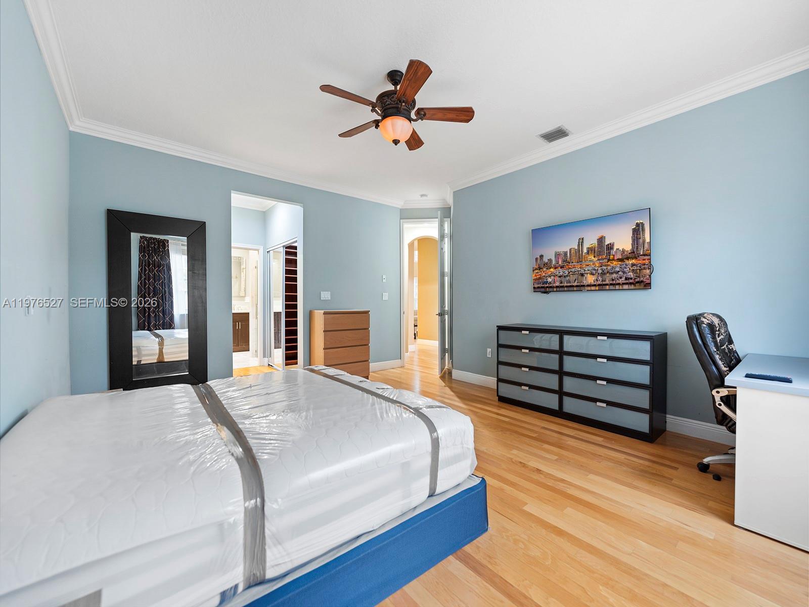 1104 NW 139th Ave Pembroke Pines, FL 33028