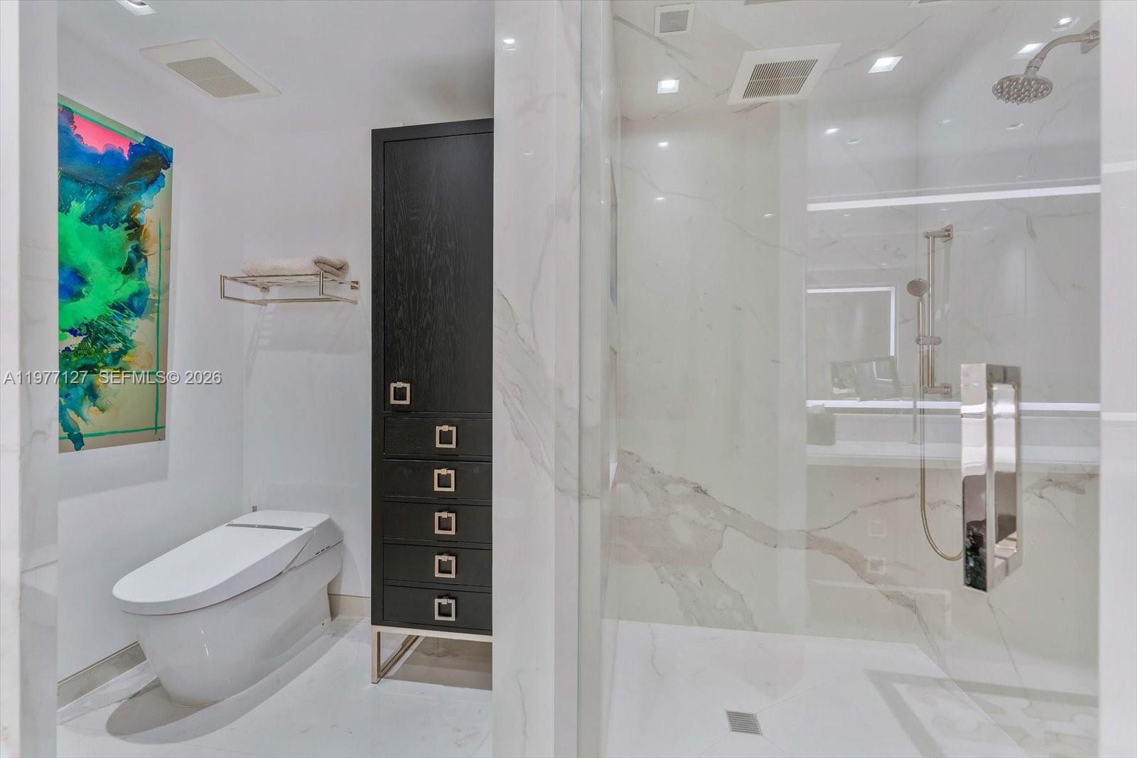 1000 S Pointe Dr #1503 Miami Beach, FL 33139