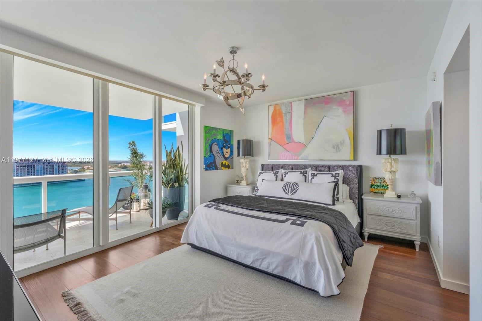 1000 S Pointe Dr #1503 Miami Beach, FL 33139