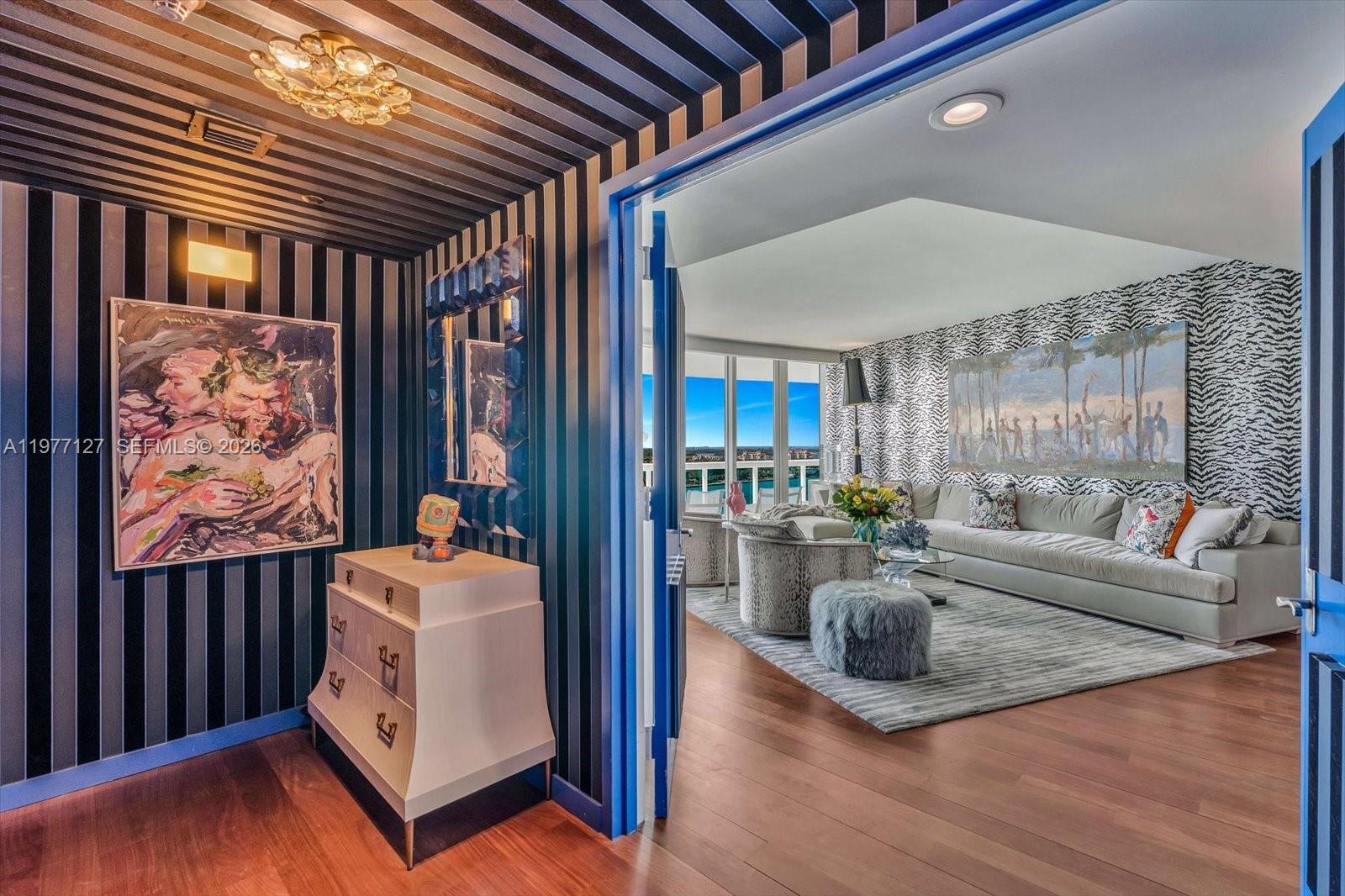 1000 S Pointe Dr #1503 Miami Beach, FL 33139