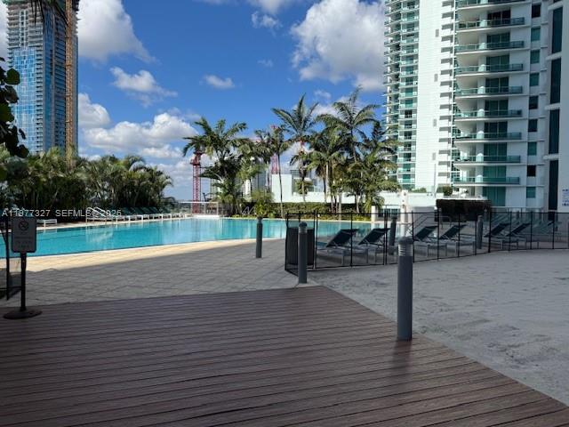 888 Biscayne Blvd #4011 Miami, FL 33132