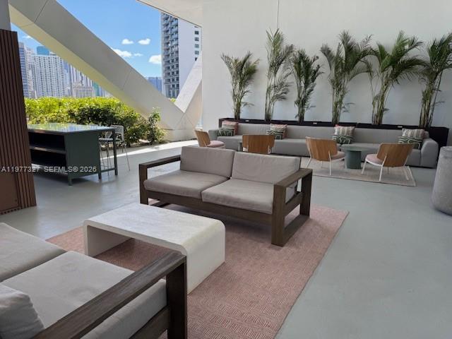 888 Biscayne Blvd #4011 Miami, FL 33132