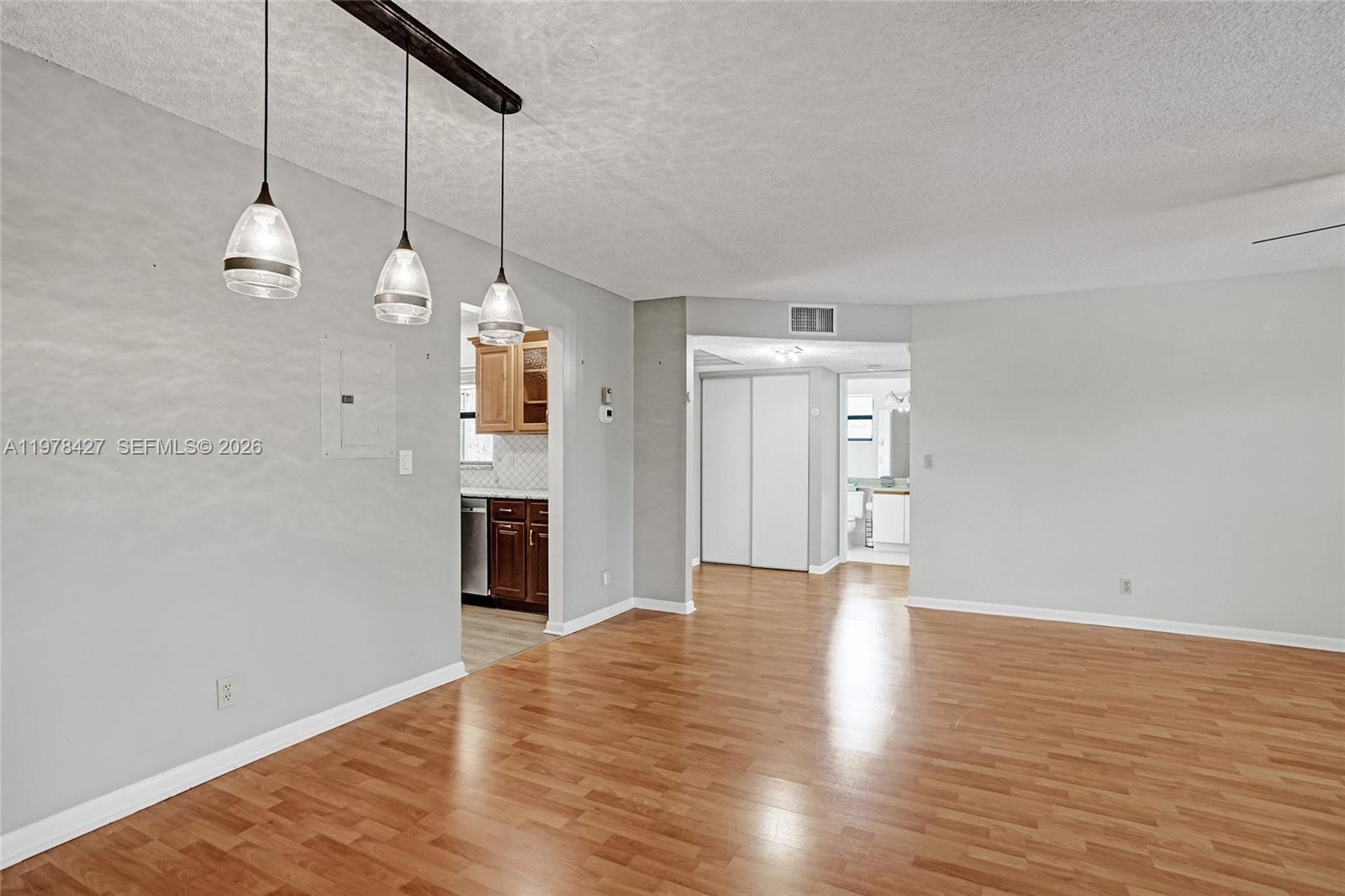 2541 N Carambola Cir N #1832 Coconut Creek, FL 33066