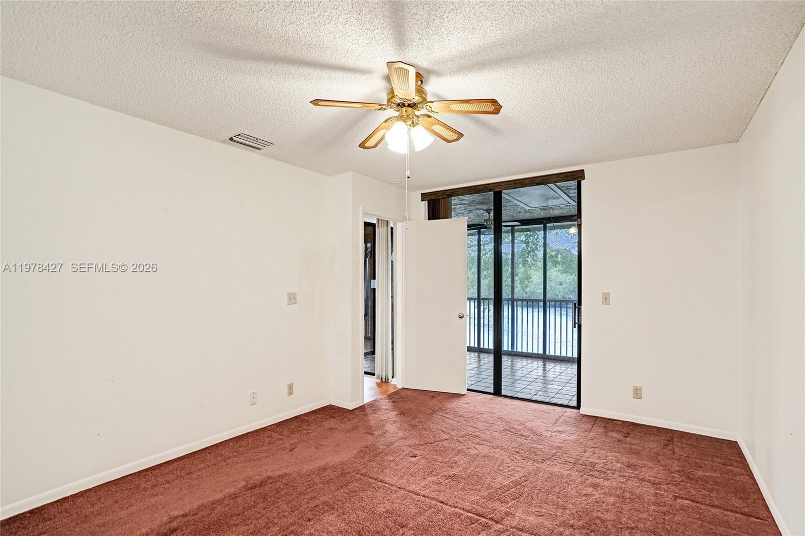 2541 N Carambola Cir N #1832 Coconut Creek, FL 33066