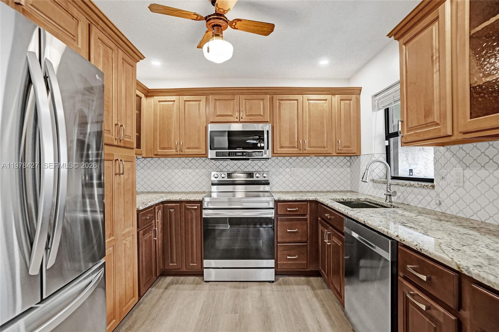 2541 N Carambola Cir N #1832 Coconut Creek, FL 33066