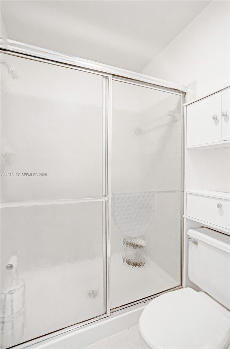 2541 N Carambola Cir N #1832 Coconut Creek, FL 33066