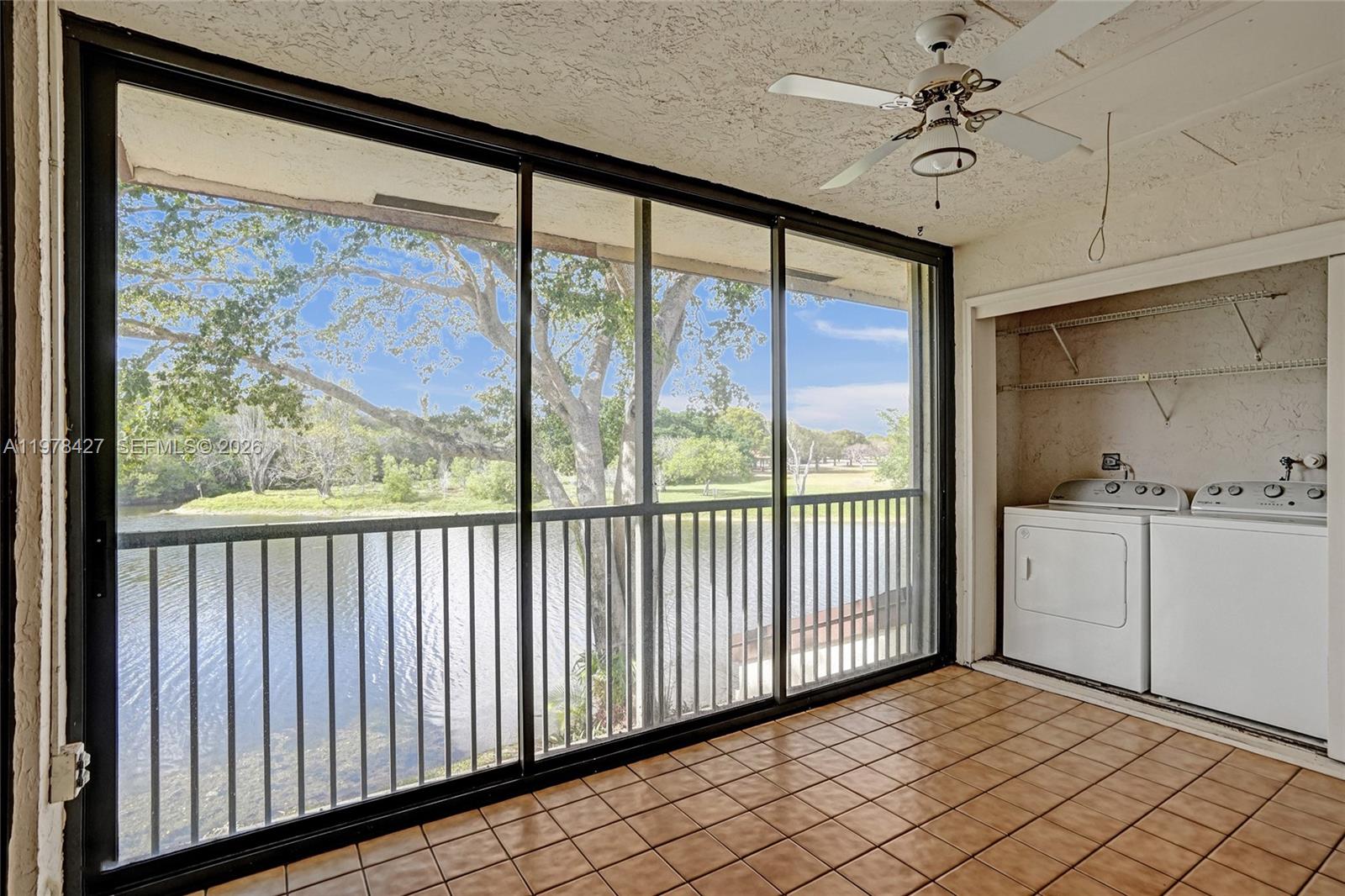 2541 N Carambola Cir N #1832 Coconut Creek, FL 33066