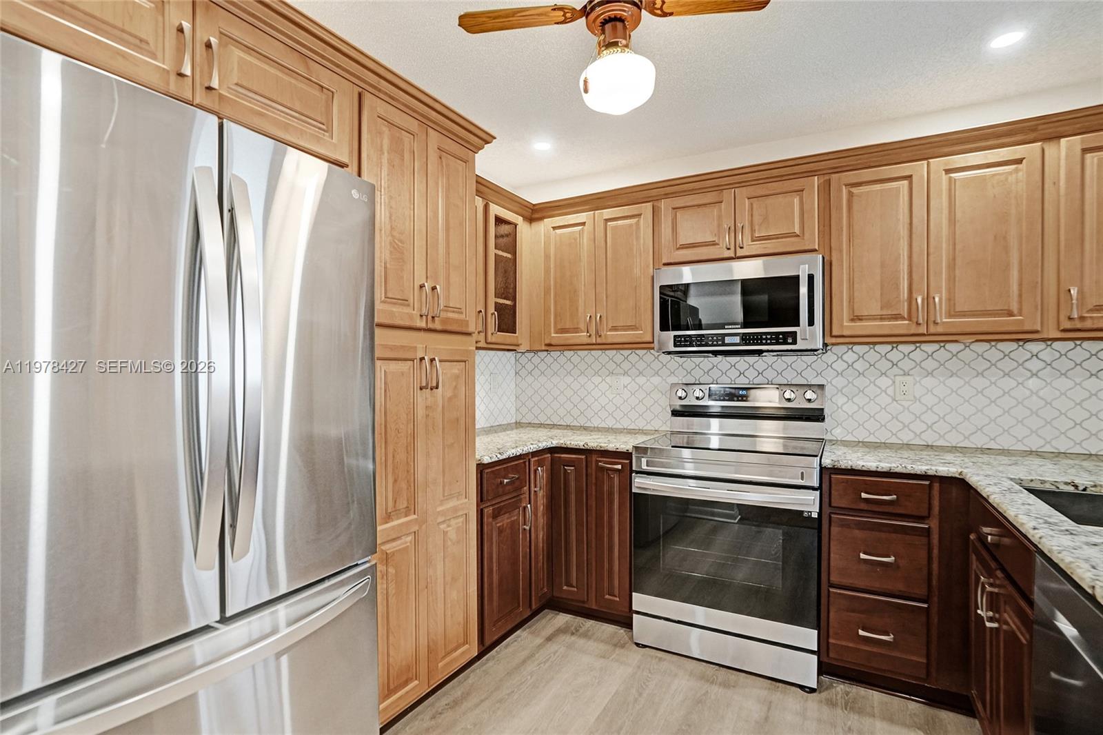 2541 N Carambola Cir N #1832 Coconut Creek, FL 33066