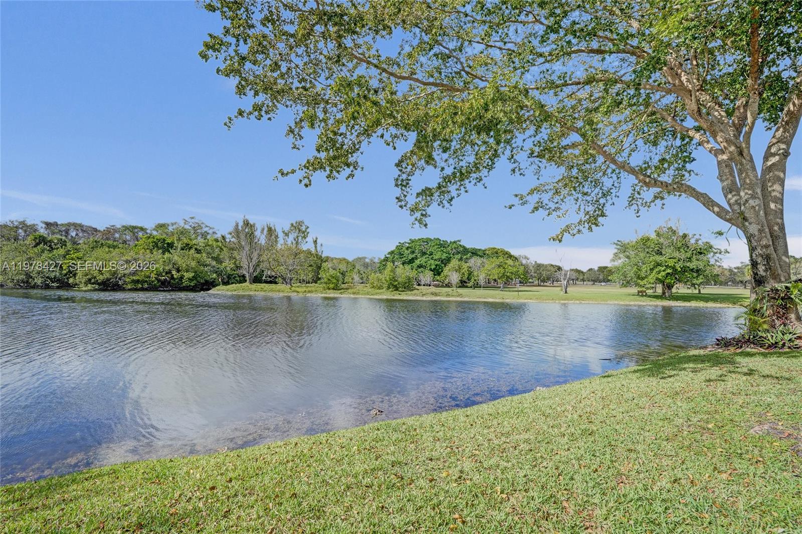 2541 N Carambola Cir N #1832 Coconut Creek, FL 33066