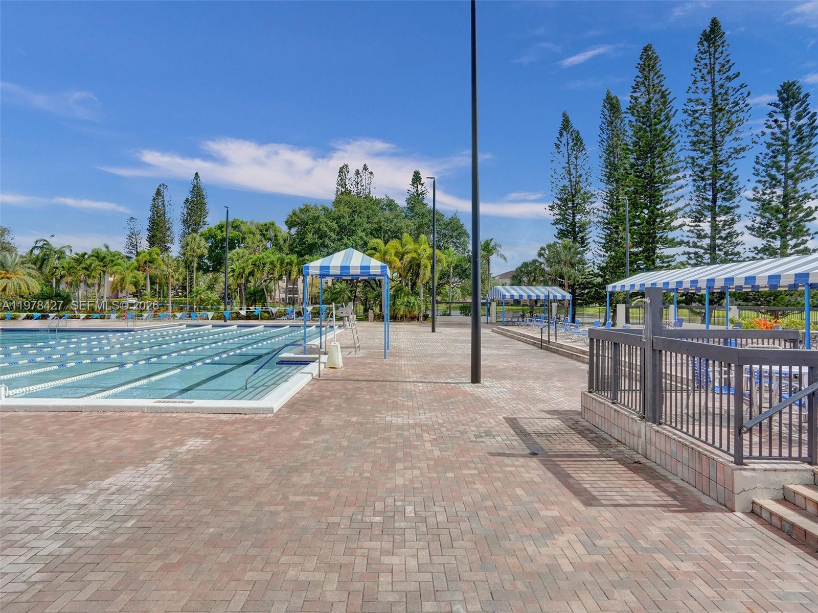 2541 N Carambola Cir N #1832 Coconut Creek, FL 33066