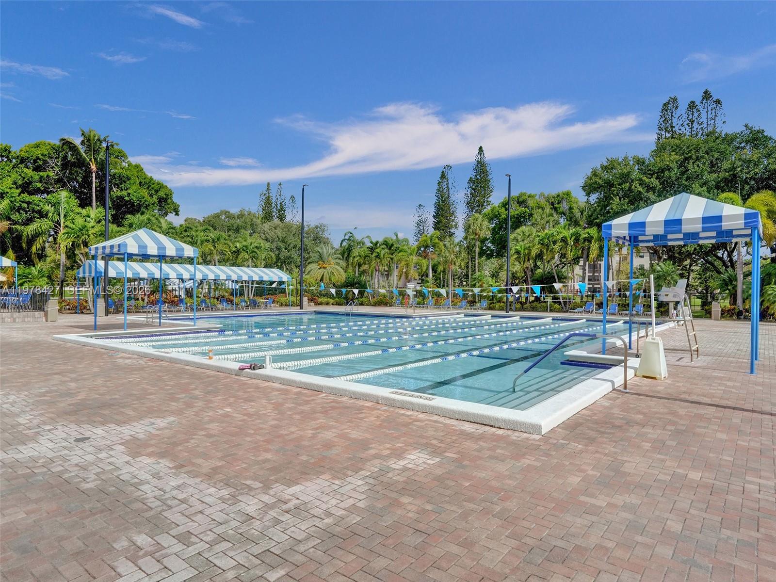 2541 N Carambola Cir N #1832 Coconut Creek, FL 33066