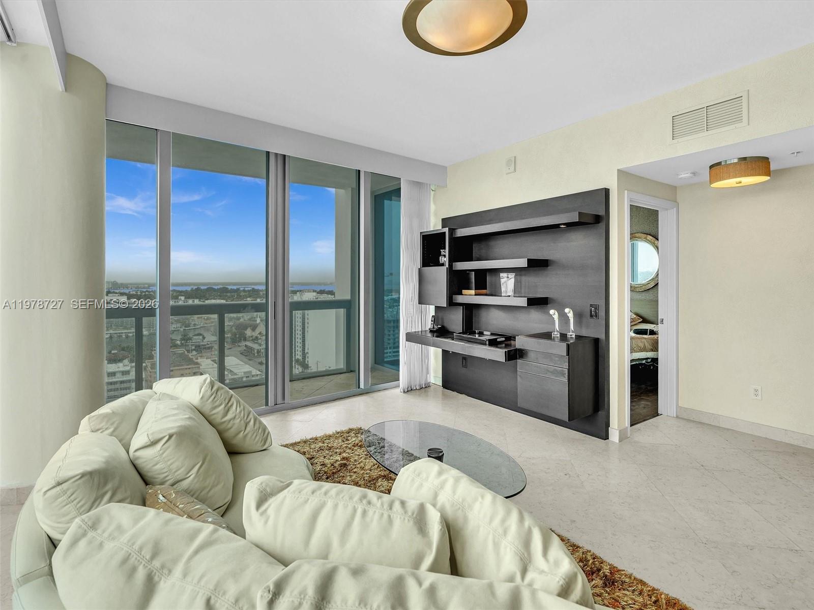 image The Carillon North Tower12