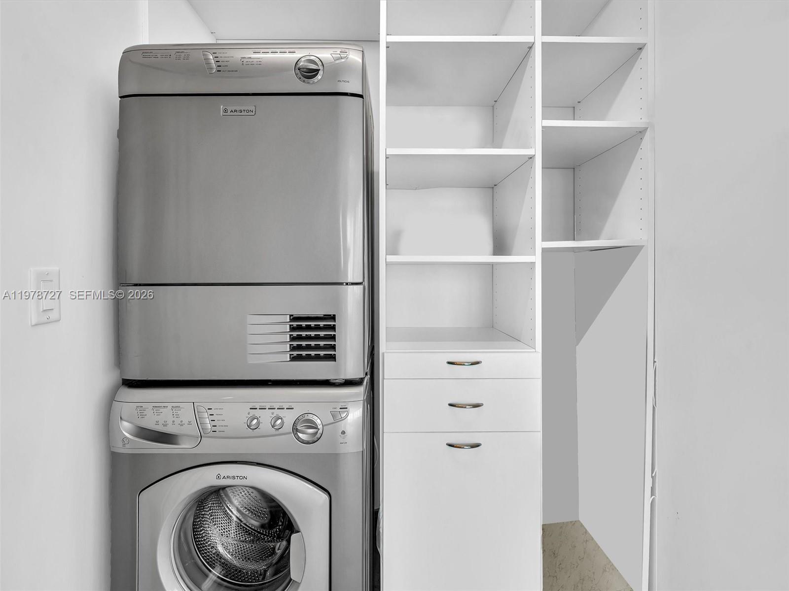 image The Carillon North Tower13