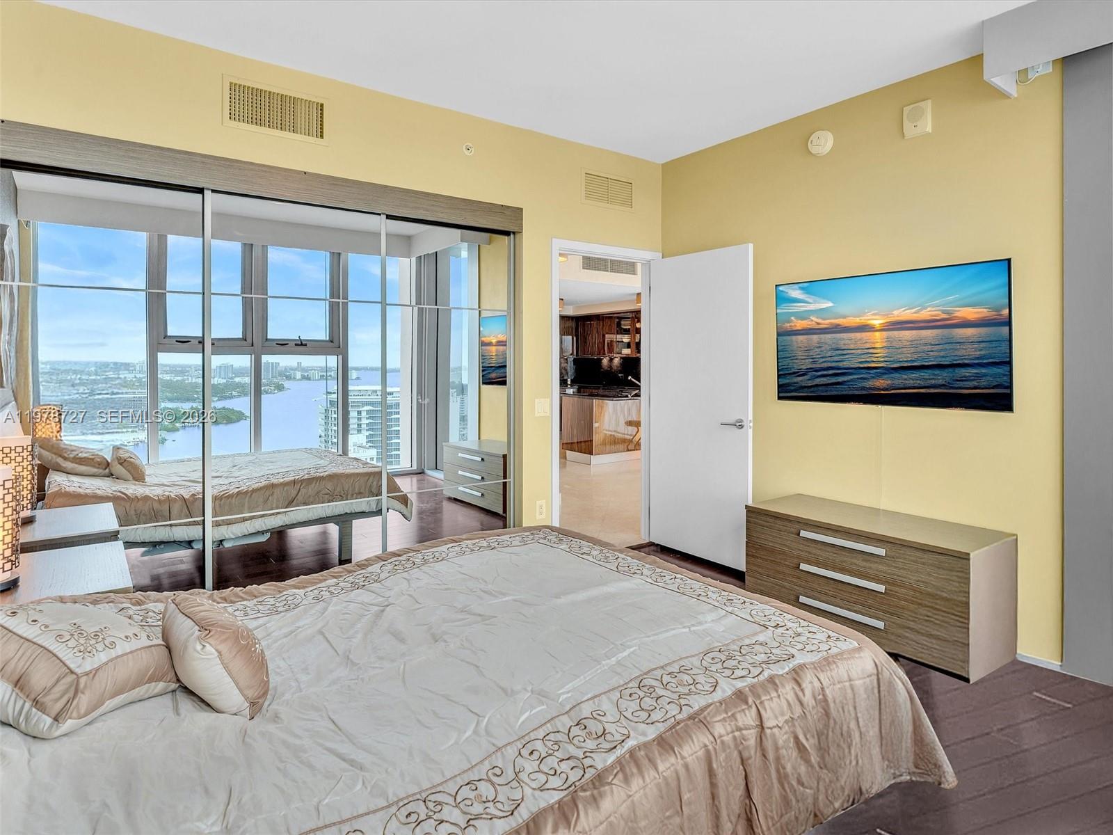 image The Carillon North Tower15