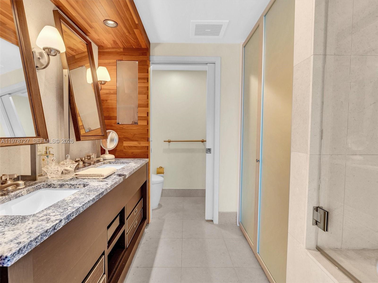 image The Carillon North Tower17