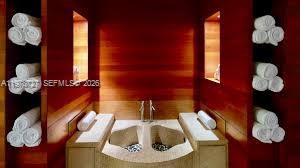 image The Carillon North Tower31