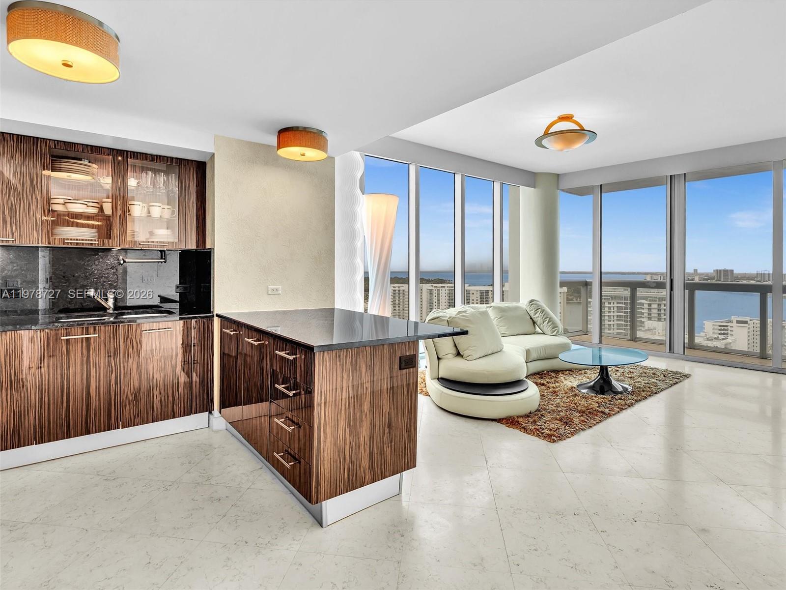 image The Carillon North Tower7