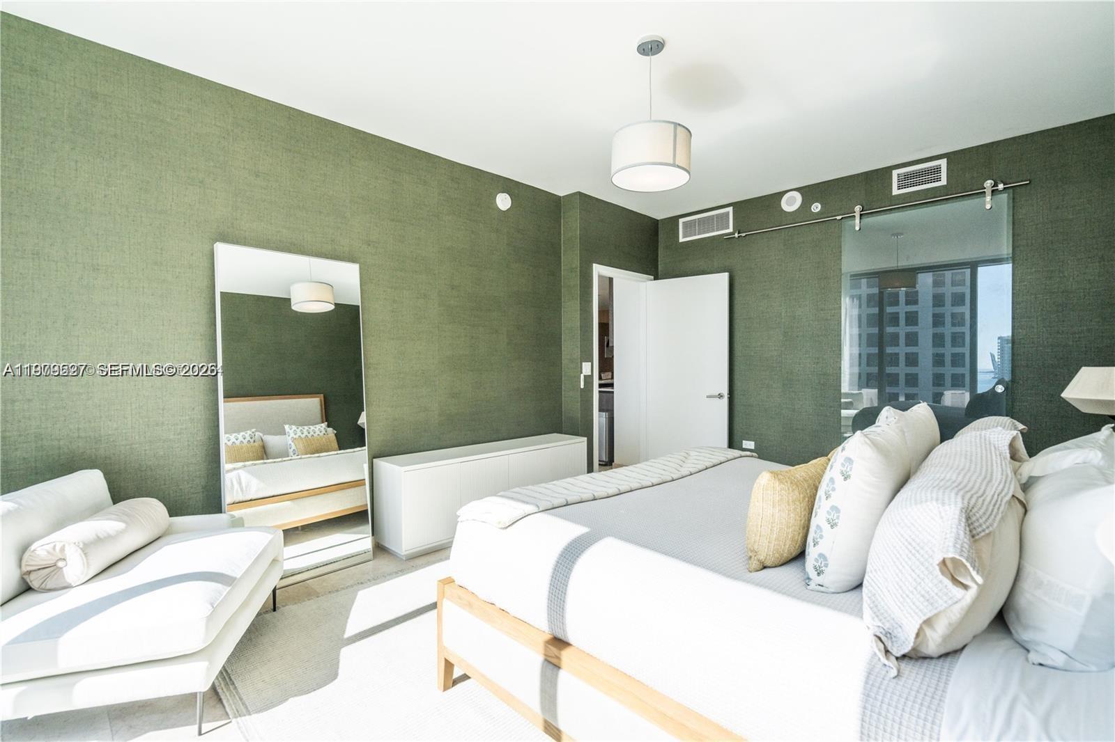 image Reach Brickell City Centre10