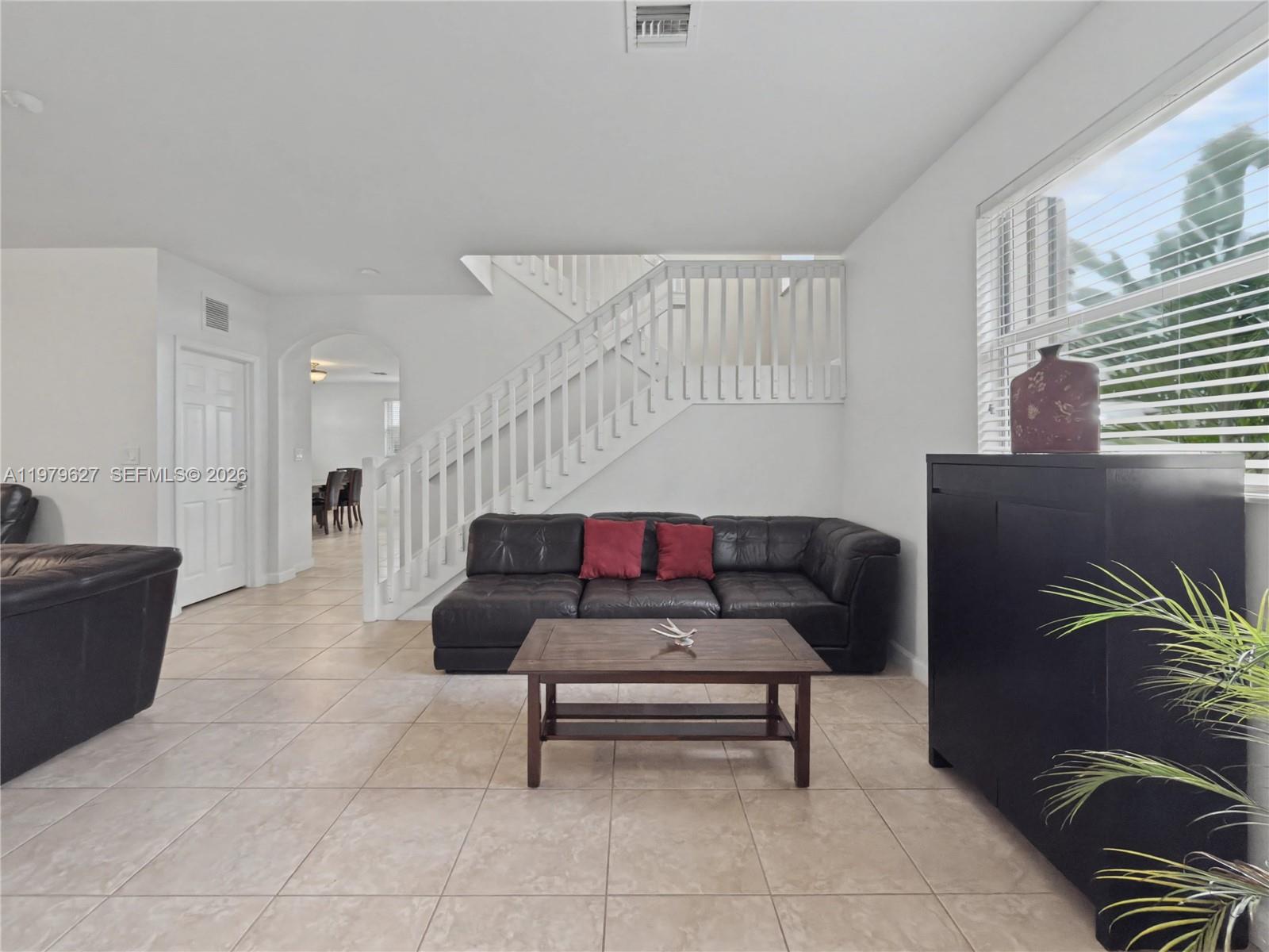 363 NE 25th Ter Homestead, FL 33033