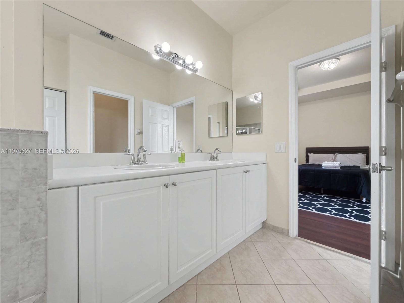 363 NE 25th Ter Homestead, FL 33033