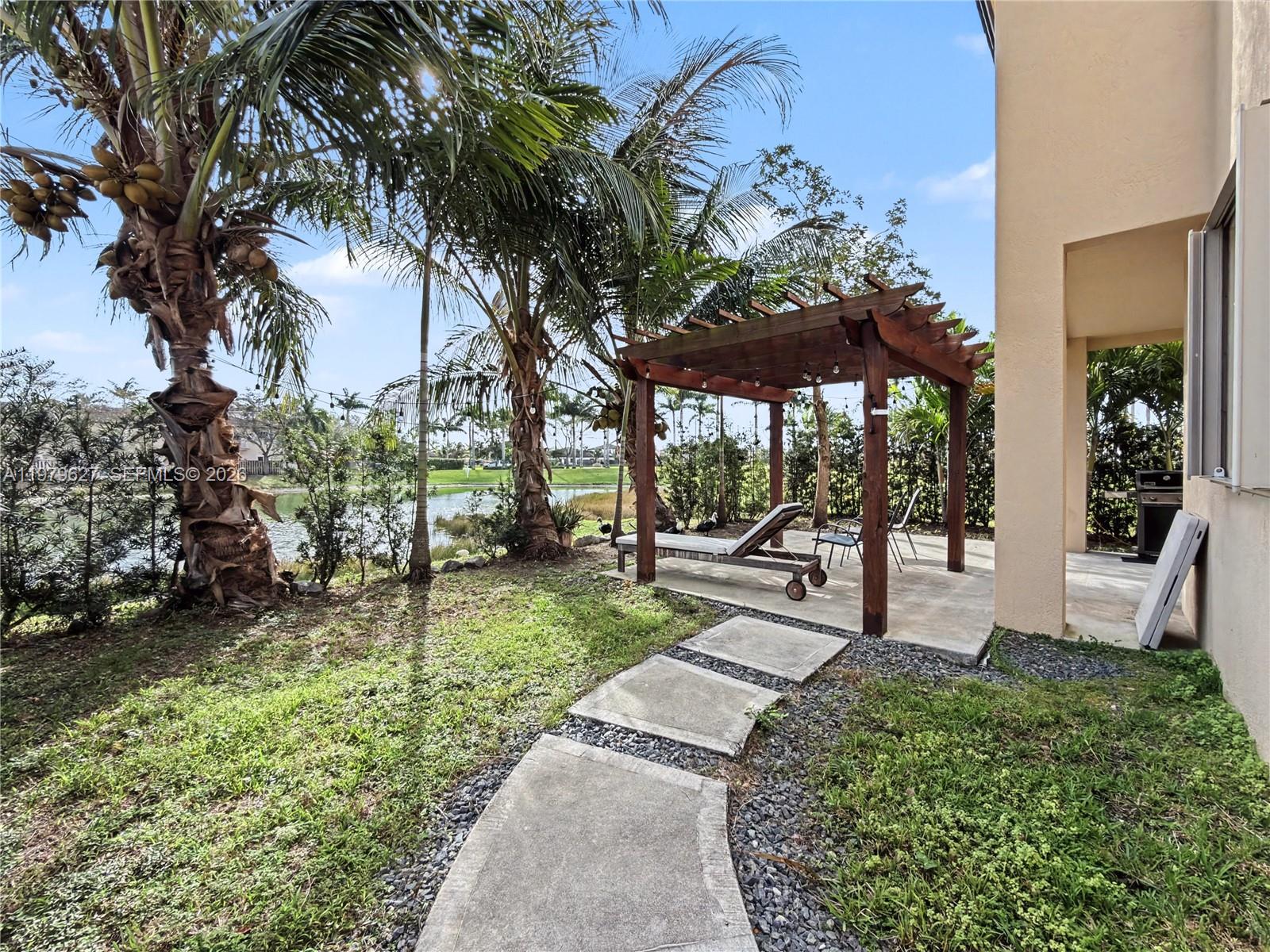 363 NE 25th Ter Homestead, FL 33033