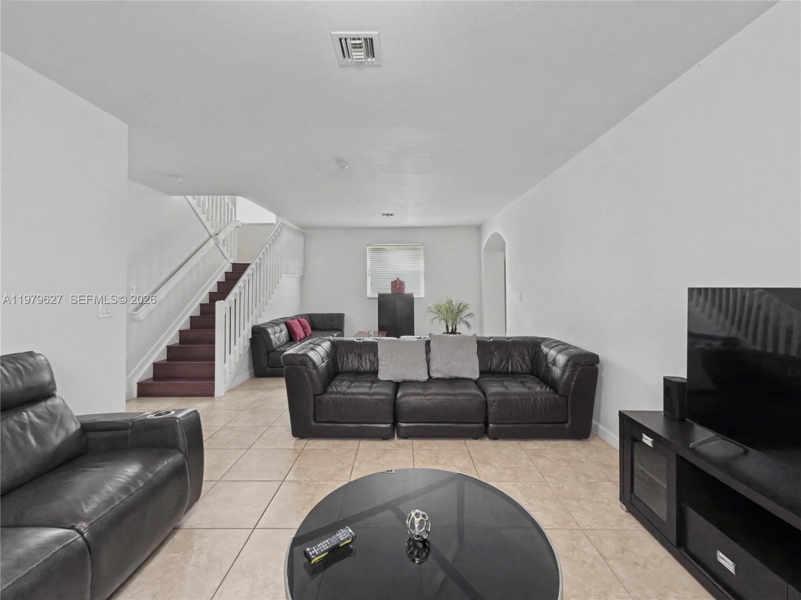 363 NE 25th Ter Homestead, FL 33033