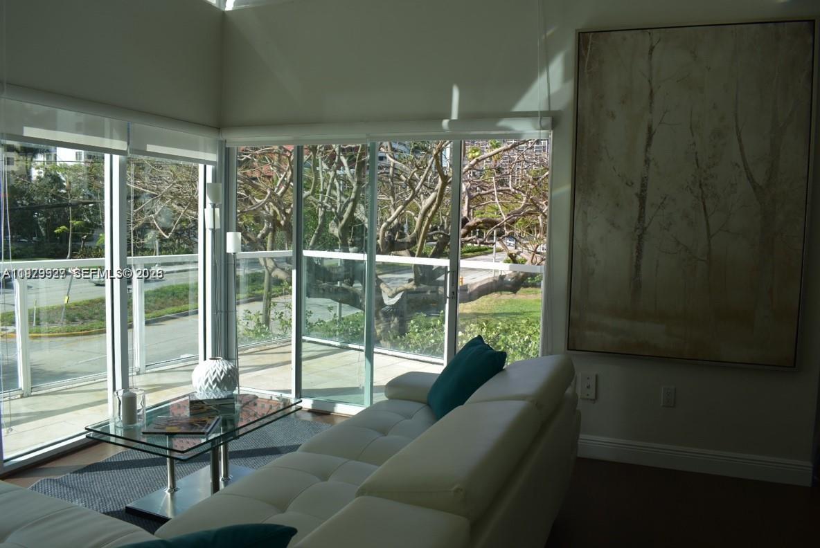 image Lofts on Brickell One1