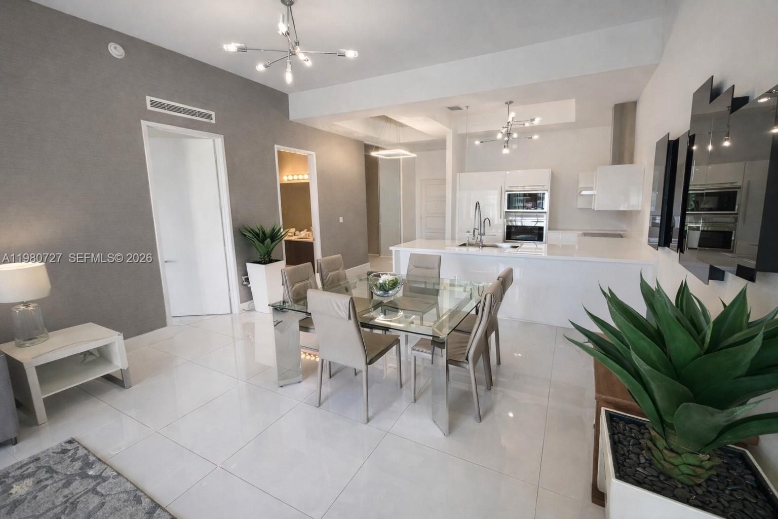 250 Sunny Isles Blvd #TH-407 Sunny Isles Beach, FL 33160