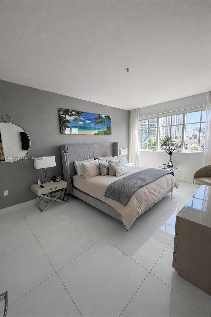 250 Sunny Isles Blvd #TH-407 Sunny Isles Beach, FL 33160