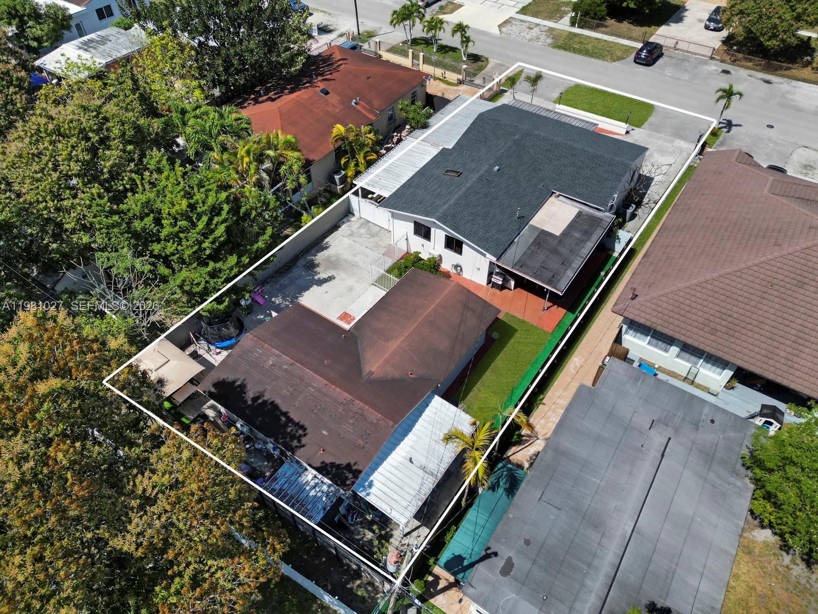 252 E 36th St Hialeah, FL 33013