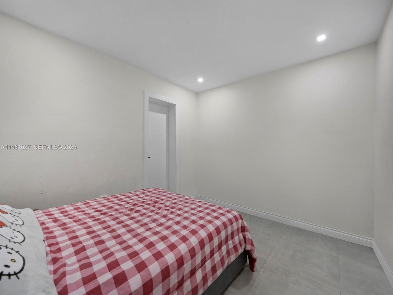 252 E 36th St Hialeah, FL 33013