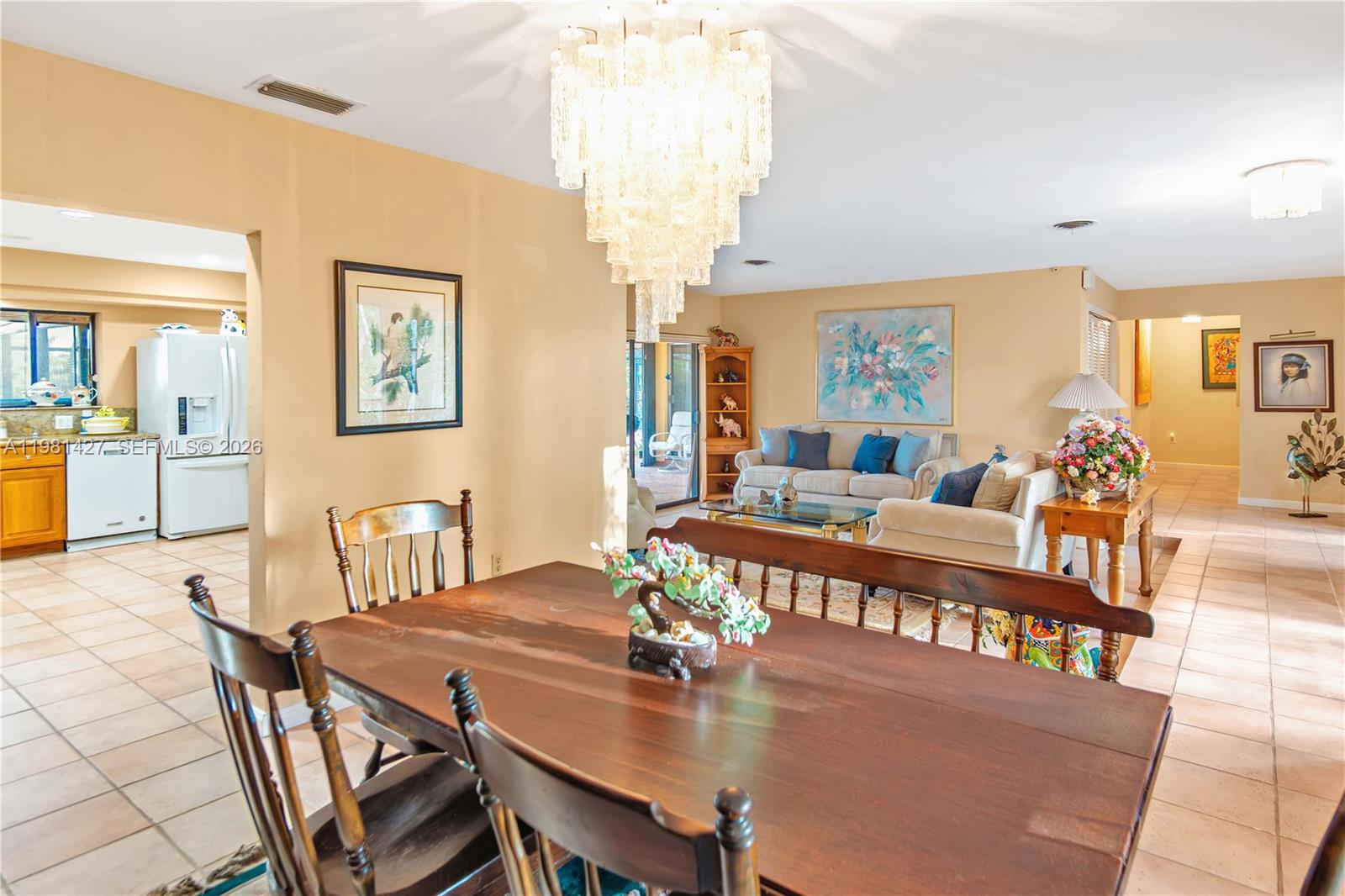 4725 SW 89th Ave Miami, FL 33165