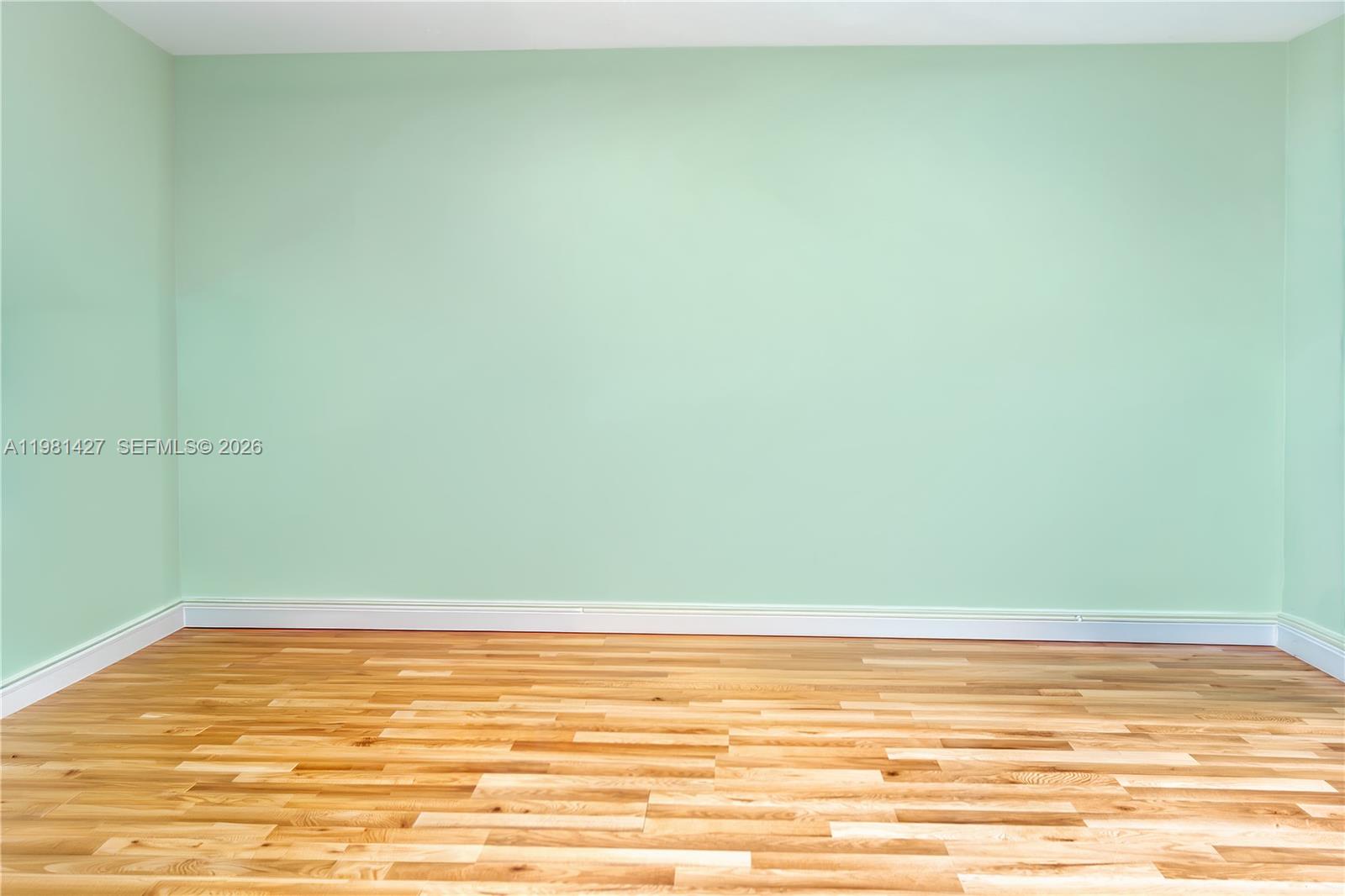 4725 SW 89th Ave Miami, FL 33165