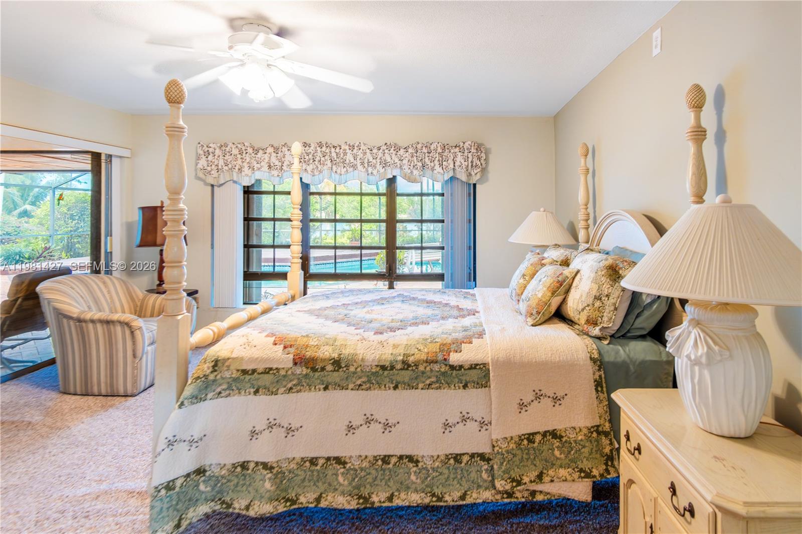 4725 SW 89th Ave Miami, FL 33165