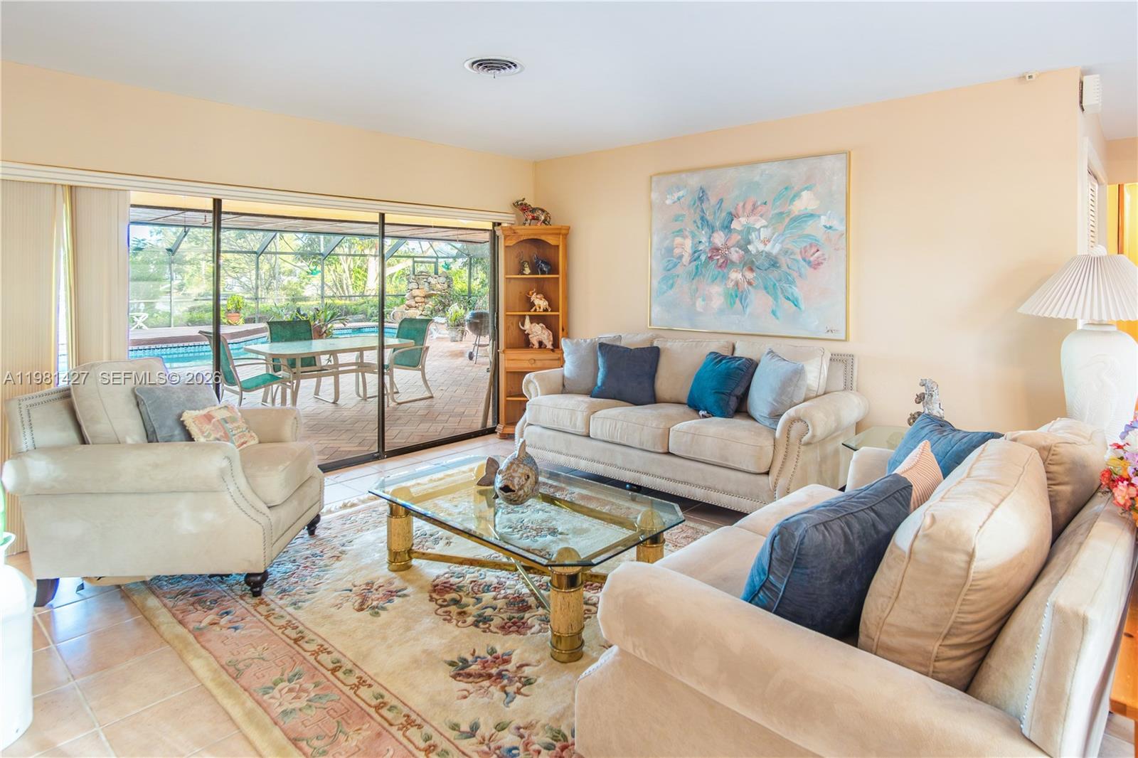 4725 SW 89th Ave Miami, FL 33165