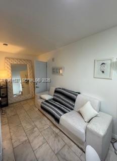 1526 Pennsylvania Ave #15 Miami Beach, FL 33139