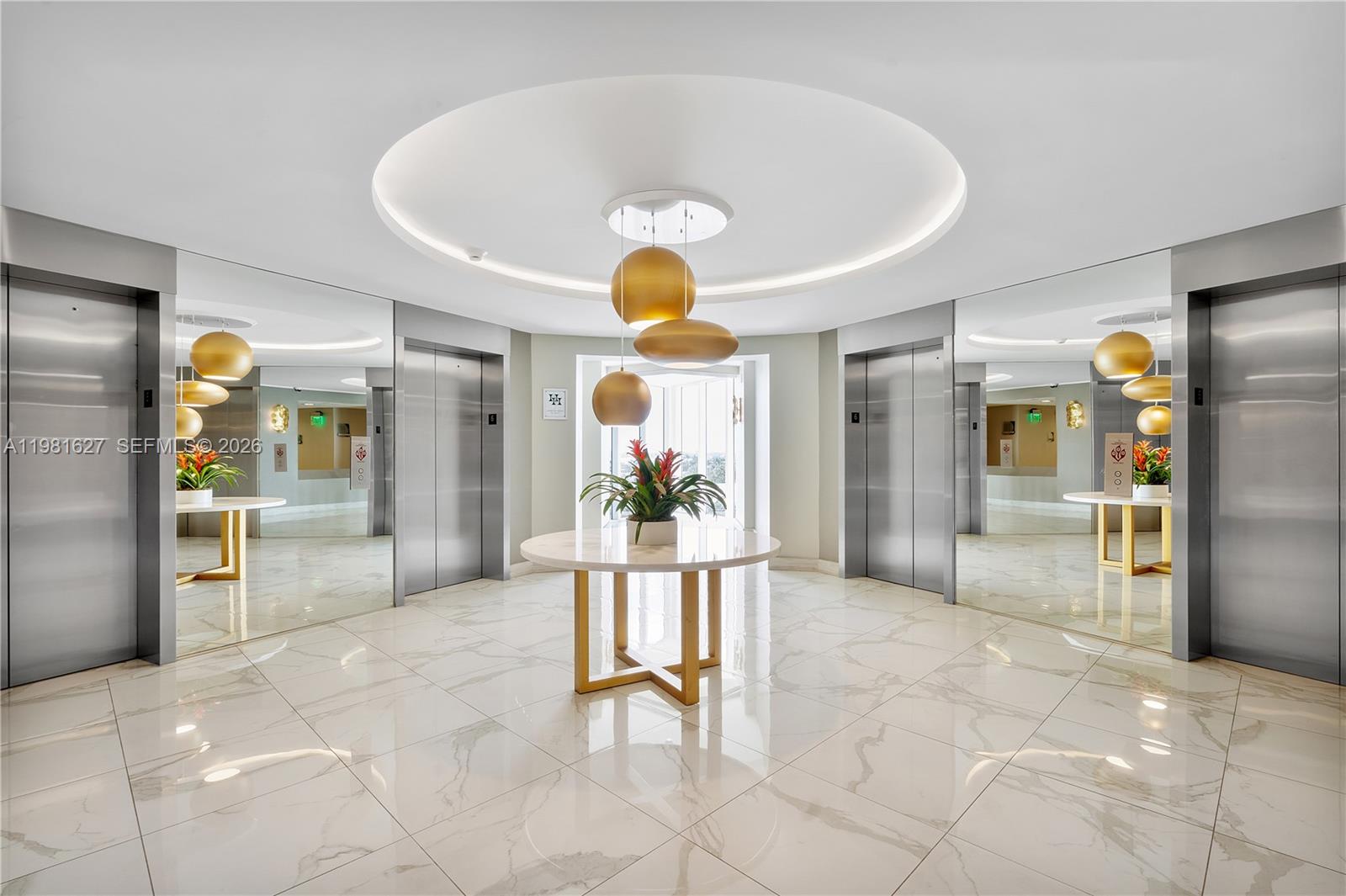 10275 Collins Ave #605 Bal Harbour, FL 33154