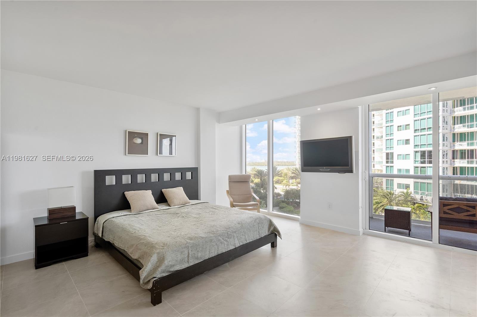 10275 Collins Ave #605 Bal Harbour, FL 33154