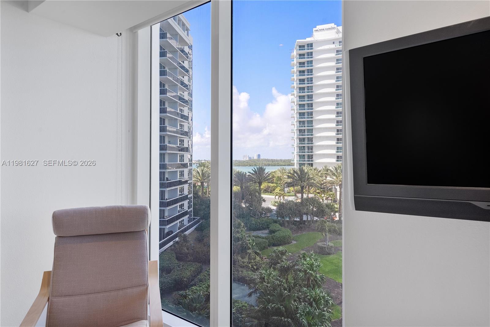 10275 Collins Ave #605 Bal Harbour, FL 33154