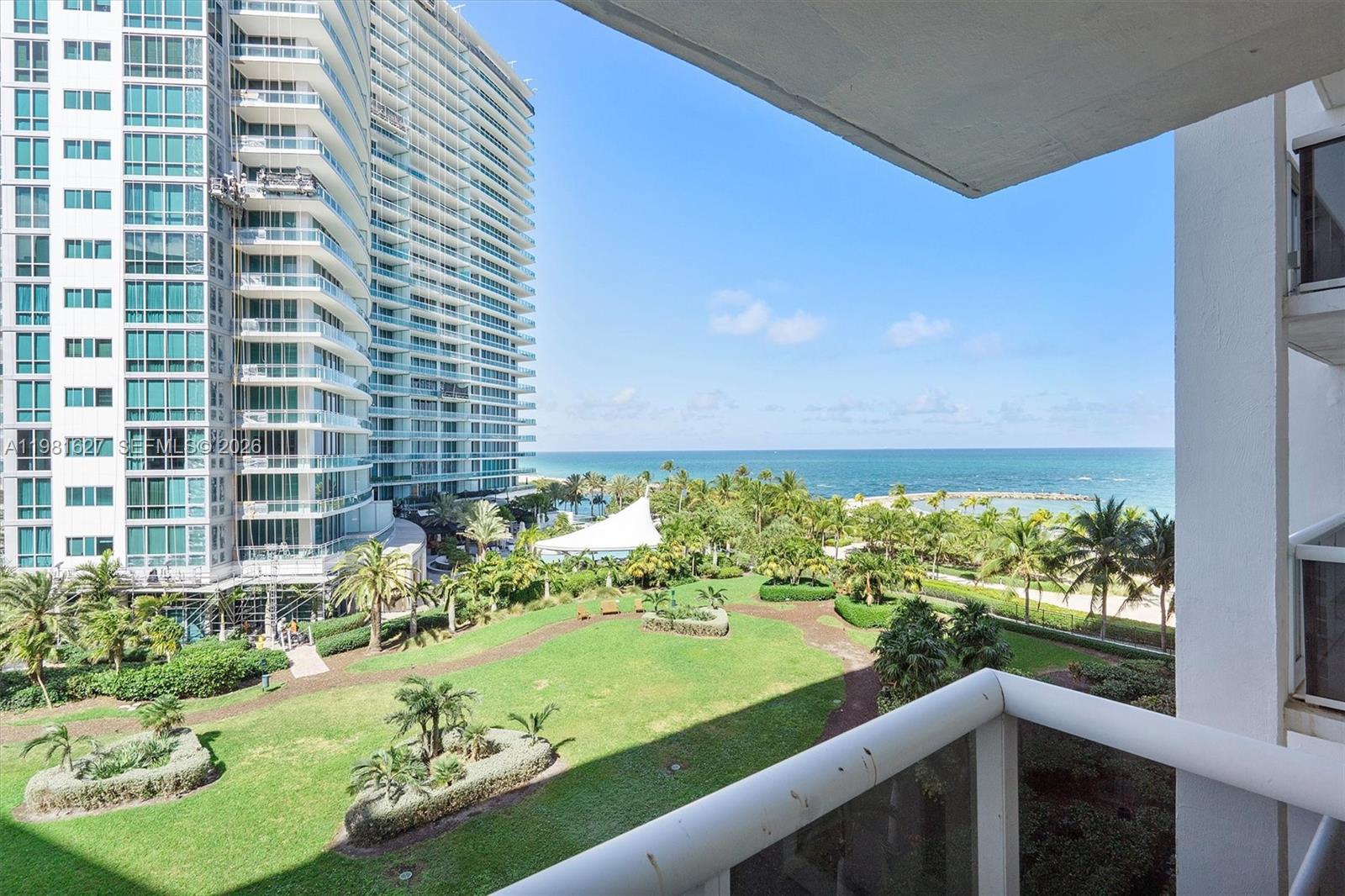 10275 Collins Ave #605 Bal Harbour, FL 33154