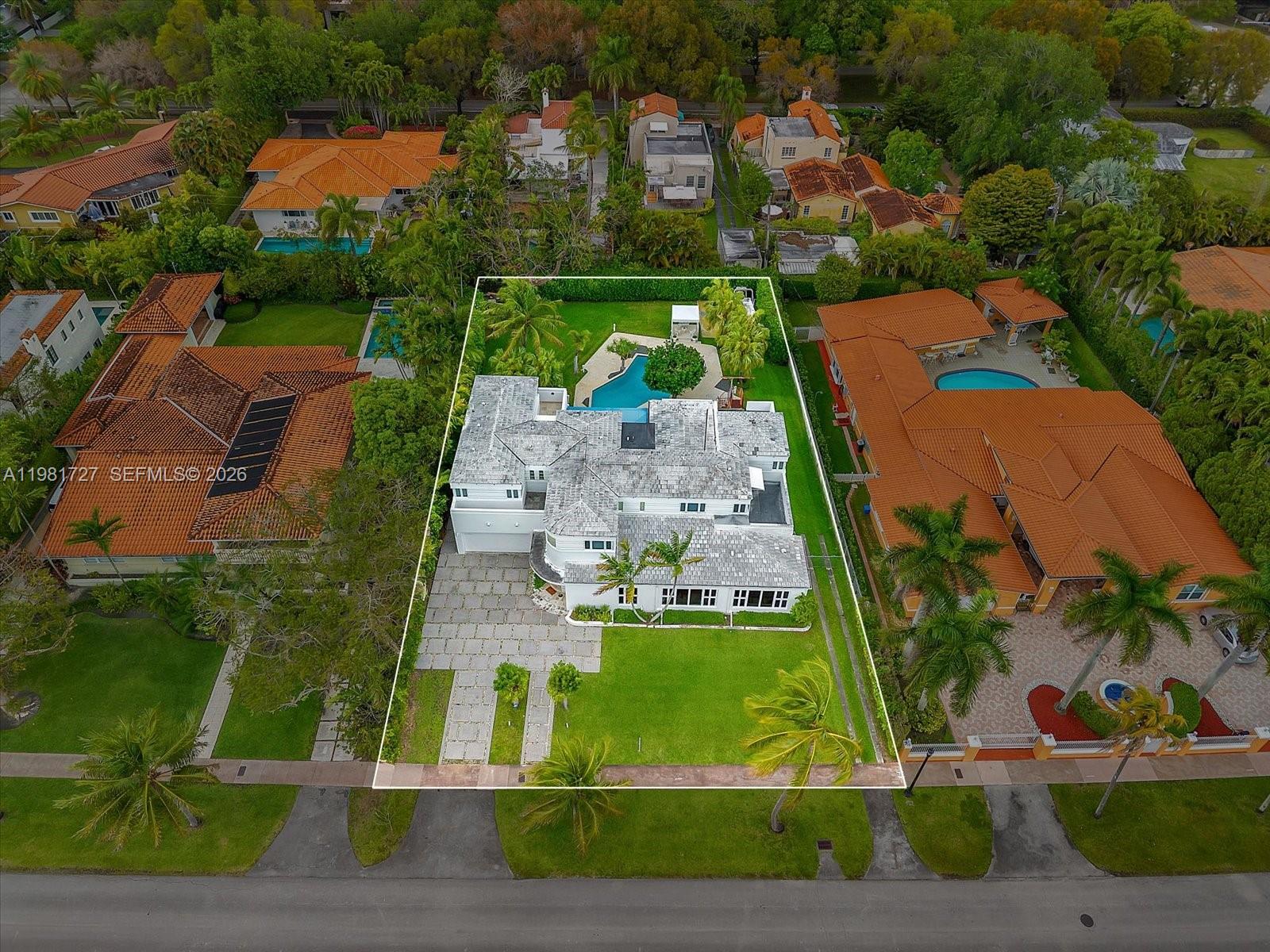 1021 N Greenway Dr Coral Gables, FL 33134